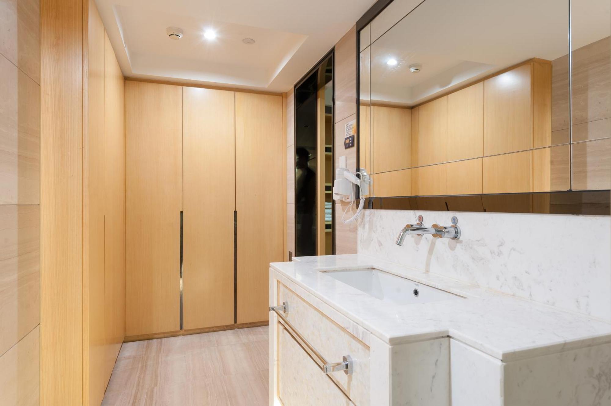 Qingman Apartment Guangzhou Zhujiang New Town East Railway Station Branch ภายนอก รูปภาพ